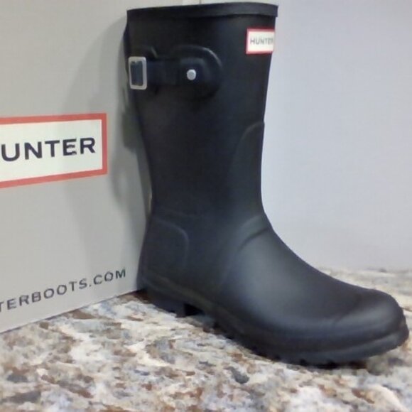 NEVER BEEN WORN Hunter Boots - Picture 1 of 2